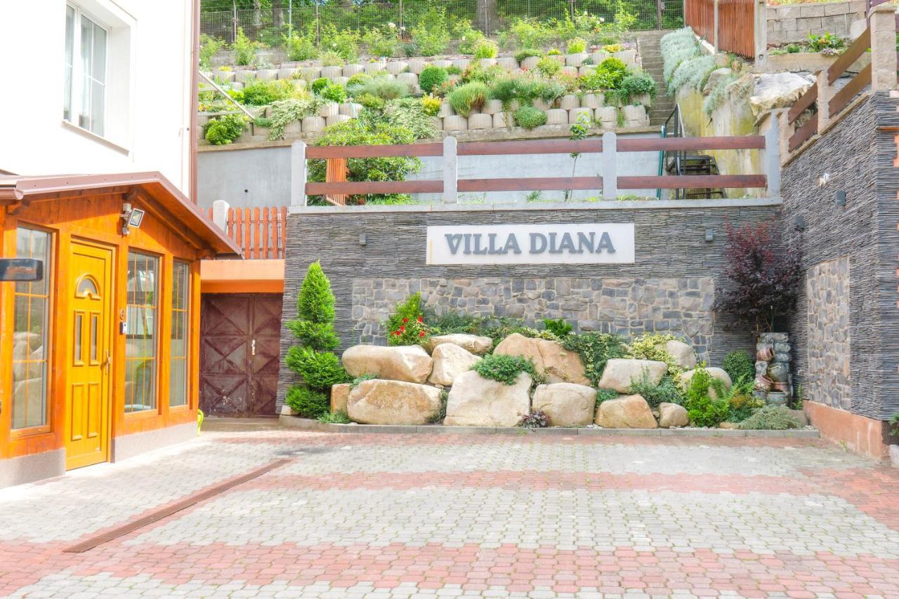 Diana Apartments Karlovy Vary Luaran gambar